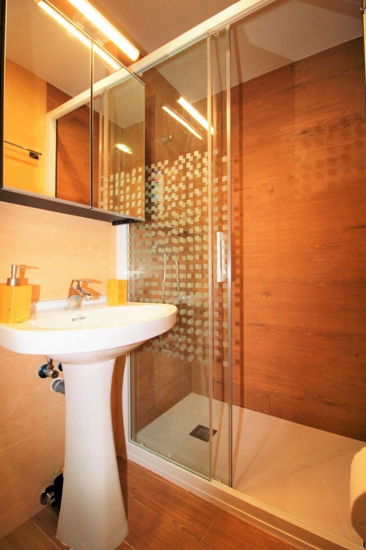 Apartment Ranchos 22 *